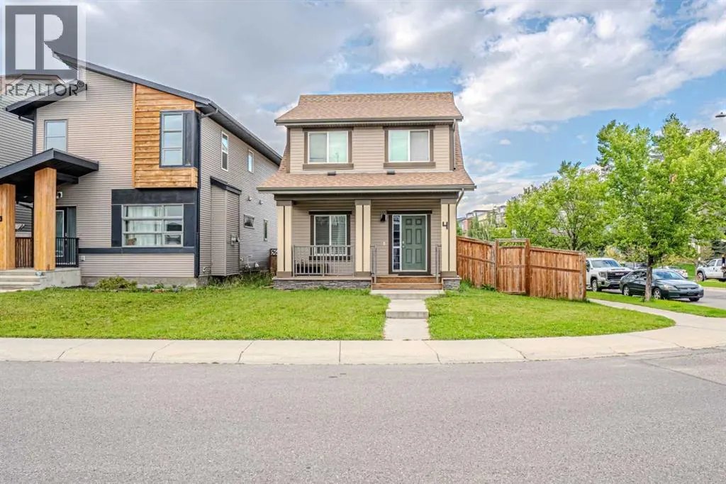 4 Copperpond Parade SE