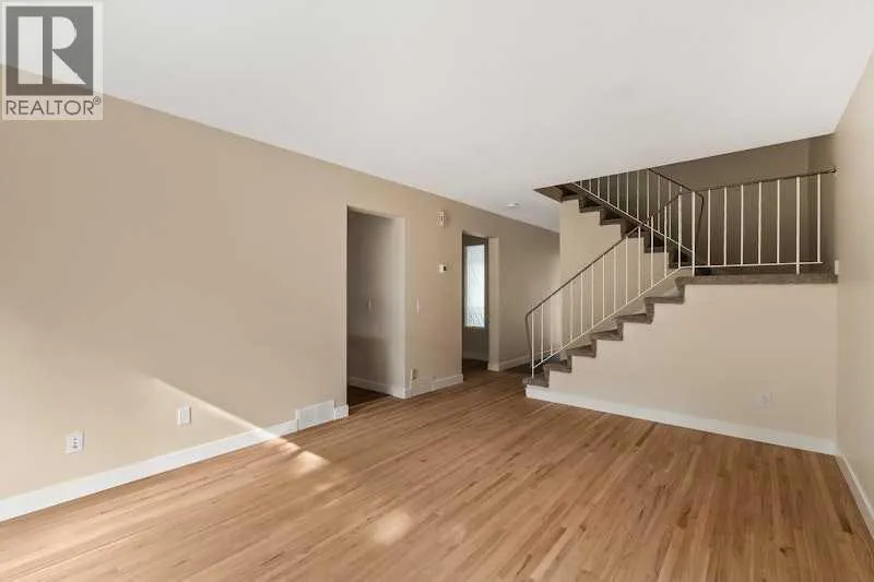 23, 2815 Palliser Drive SW