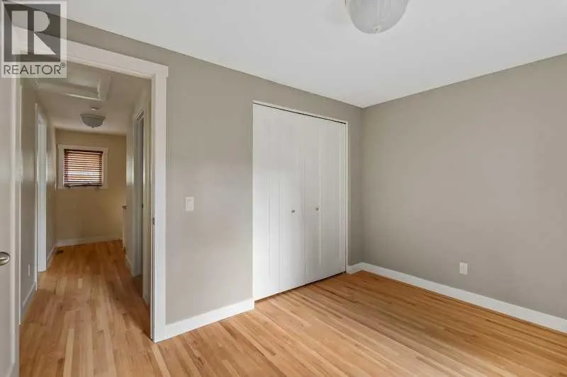 23, 2815 Palliser Drive SW