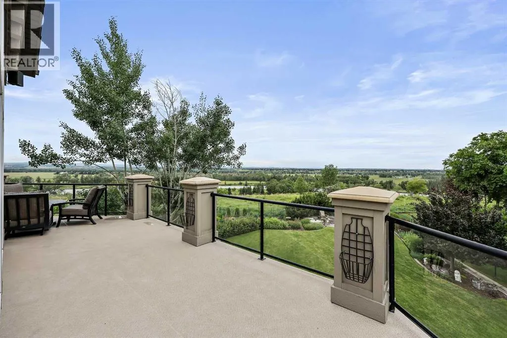 149 Mt Douglas Circle SE