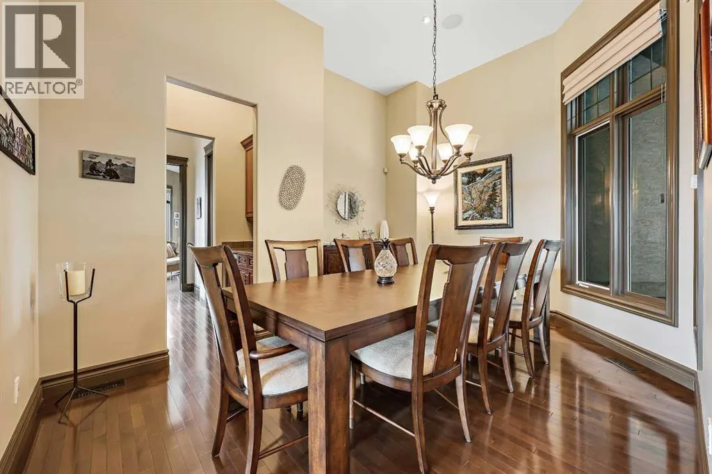 149 Mt Douglas Circle SE