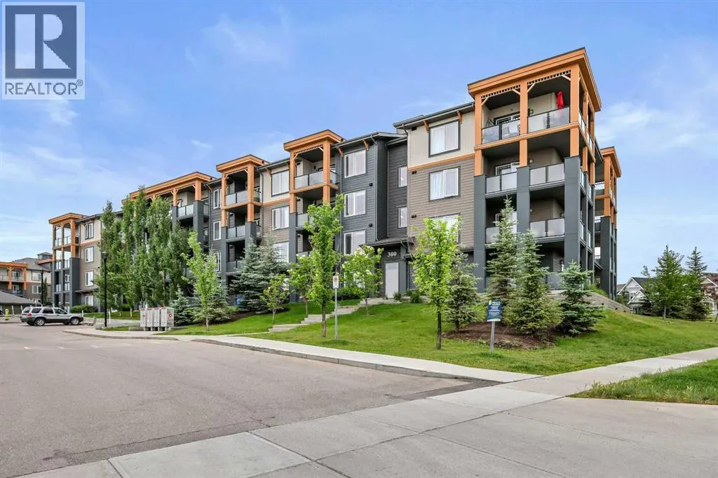 211, 300 Auburn Meadows Manor SE