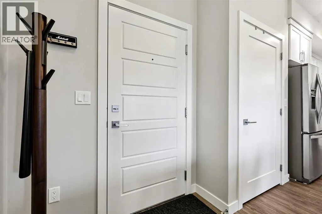 211, 300 Auburn Meadows Manor SE