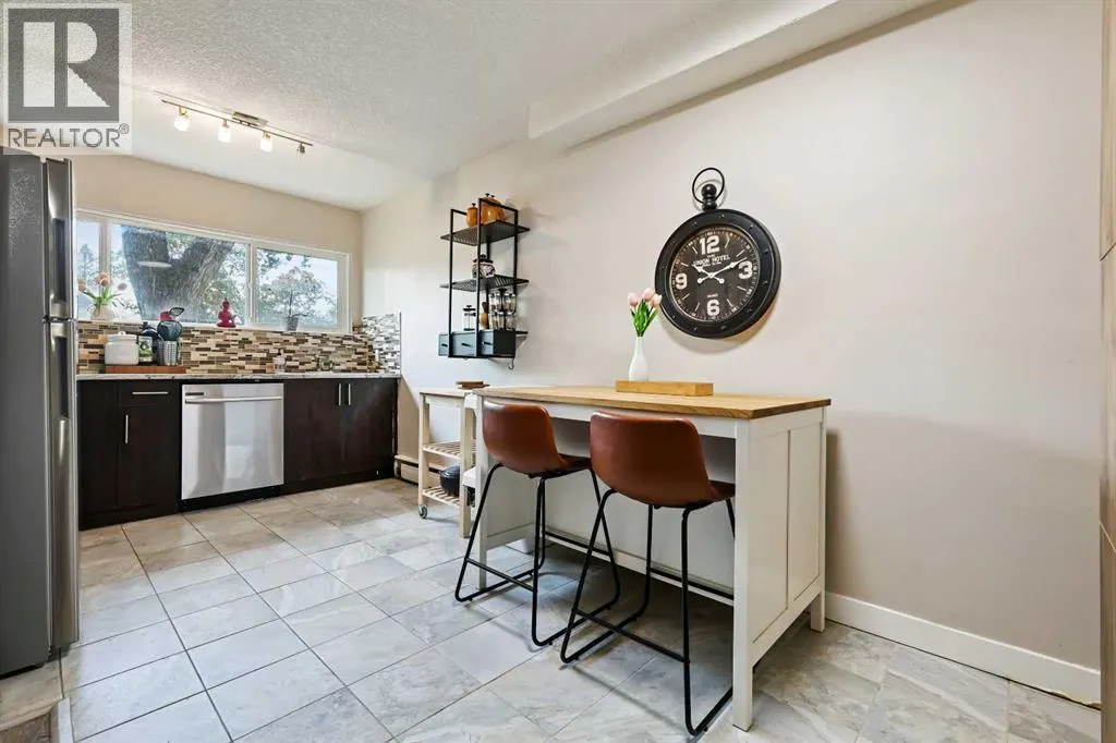 226, 8239 Elbow Drive SW