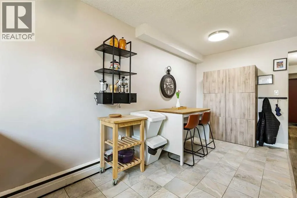 226, 8239 Elbow Drive SW