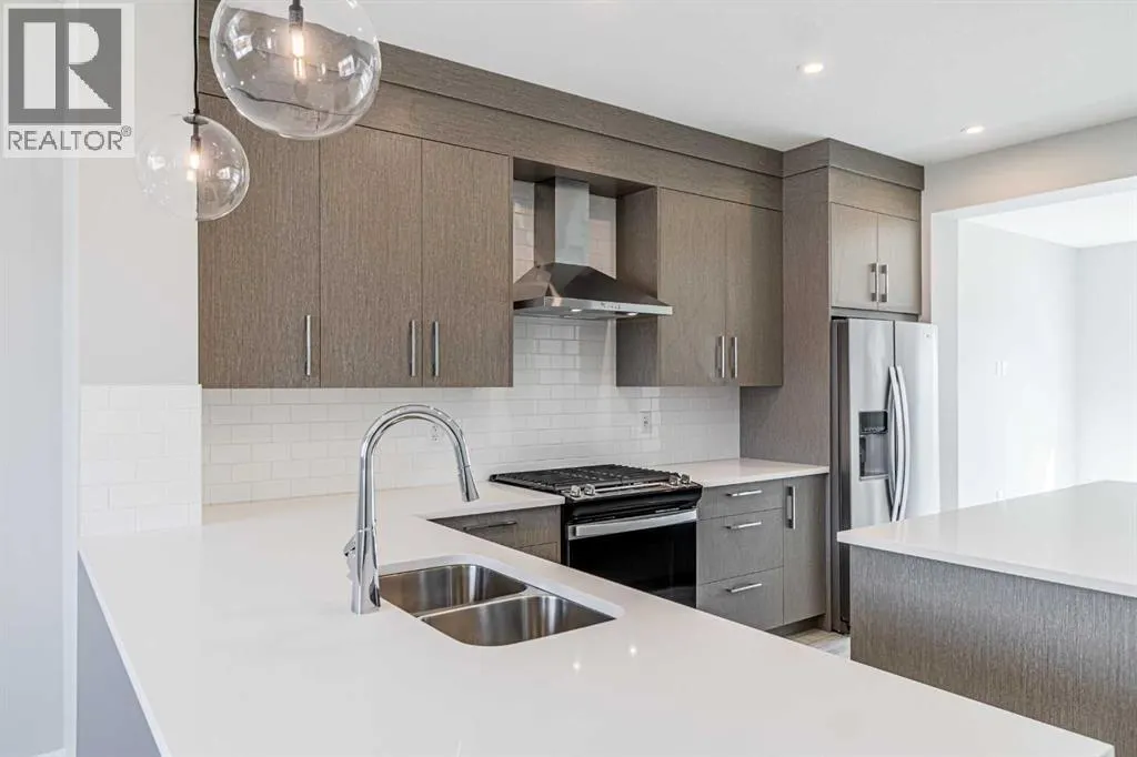 121 Dawson Wharf View  SE