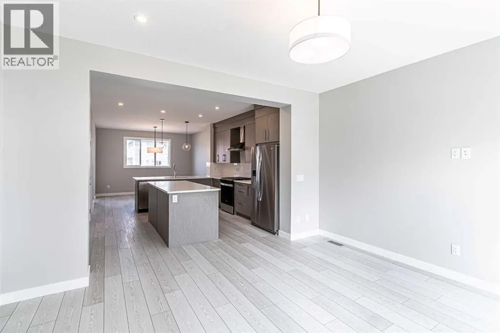 121 Dawson Wharf View  SE