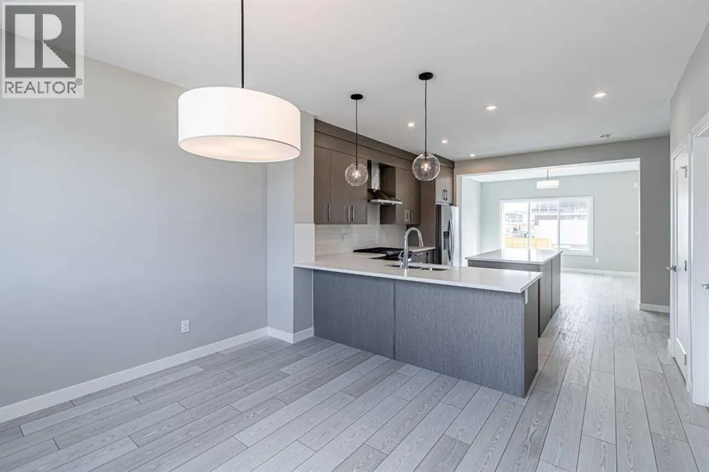 121 Dawson Wharf View  SE