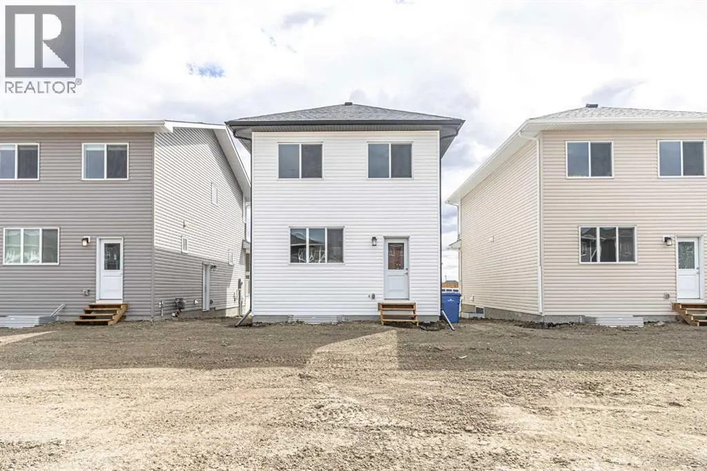 121 Dawson Wharf View  SE