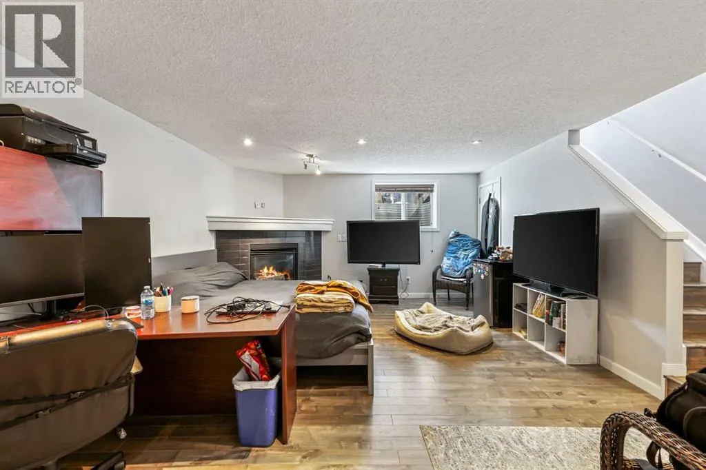 95 New Brighton Landing SE