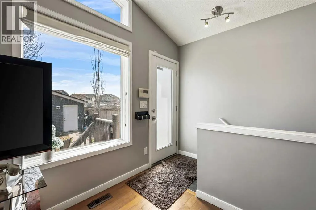 95 New Brighton Landing SE