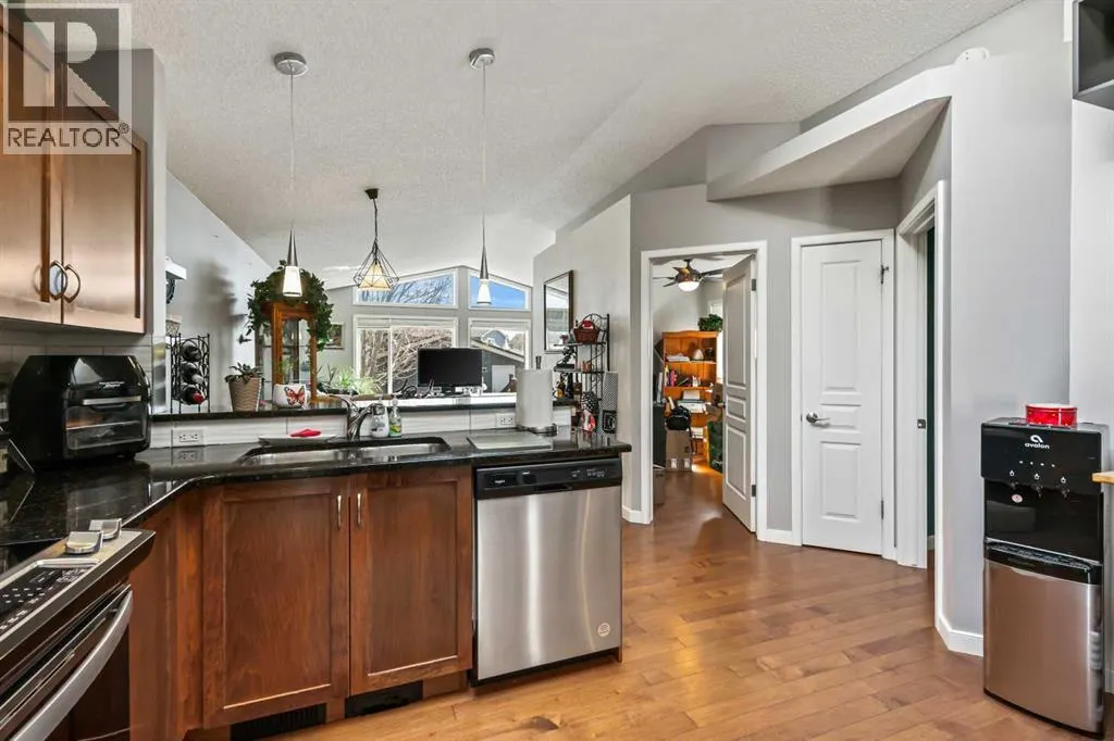 95 New Brighton Landing SE