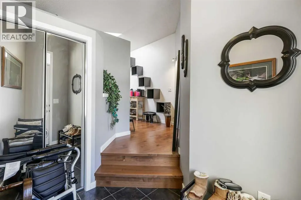 95 New Brighton Landing SE
