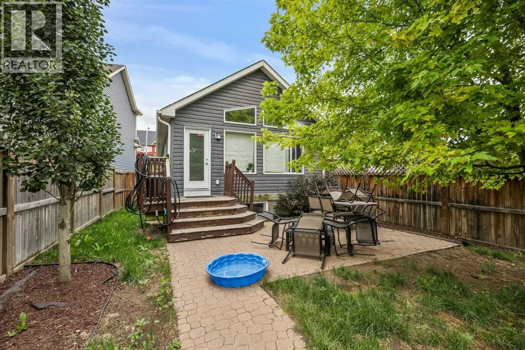 95 New Brighton Landing SE