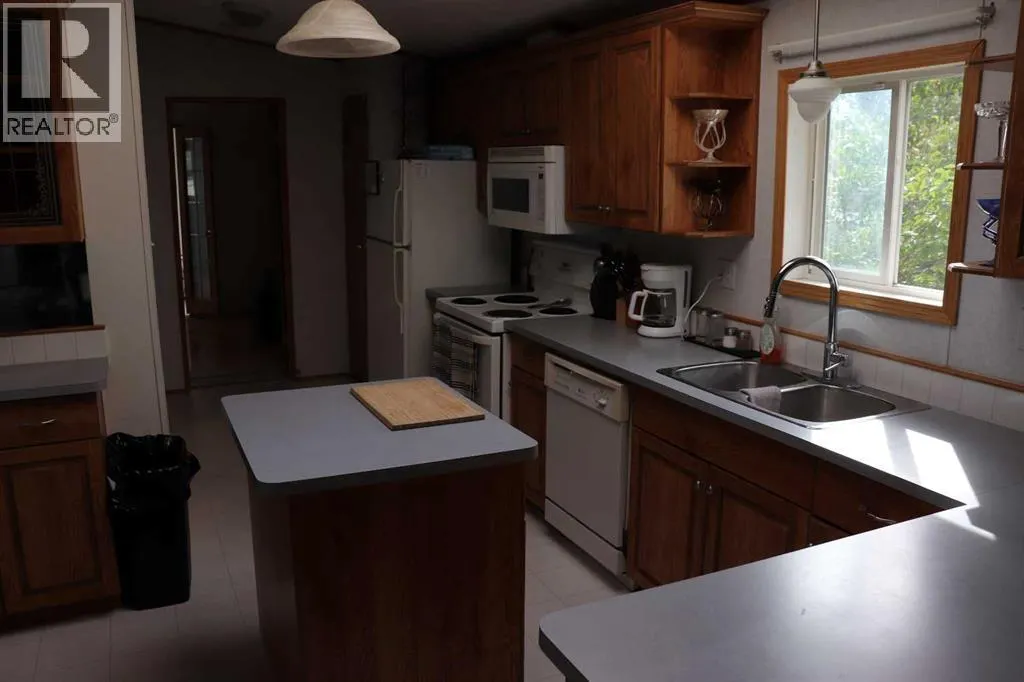 47, 16326 Township Road 534