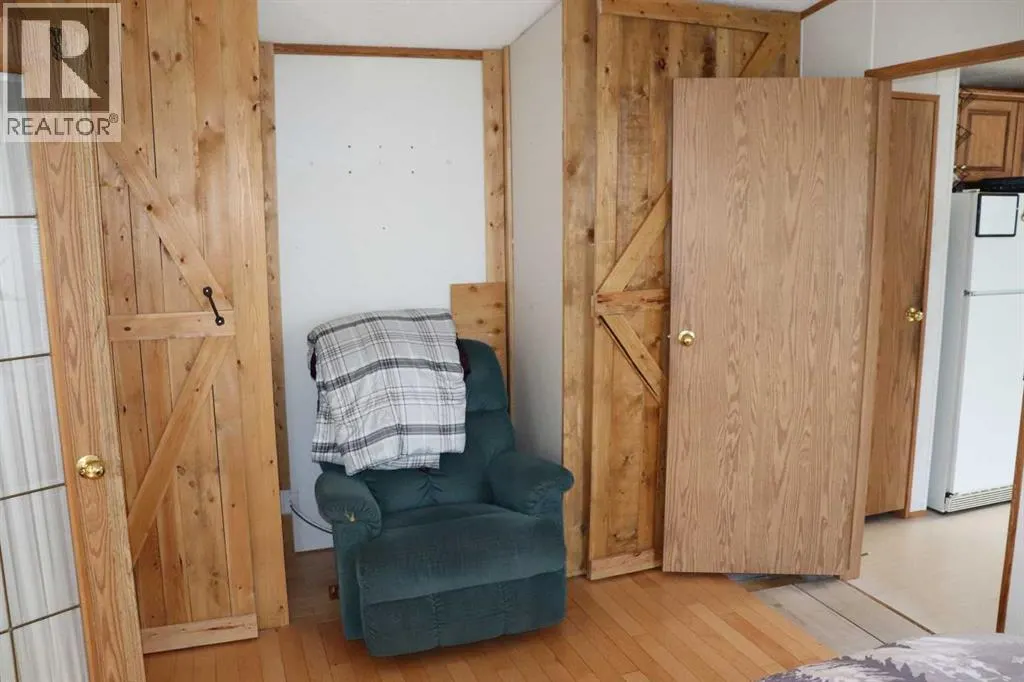 47, 16326 Township Road 534
