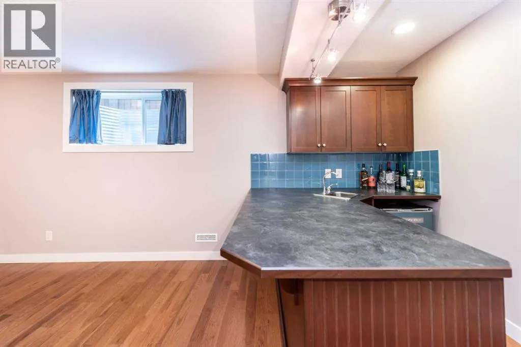 122 Tuscany Glen Place NW