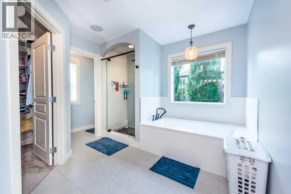 122 Tuscany Glen Place NW