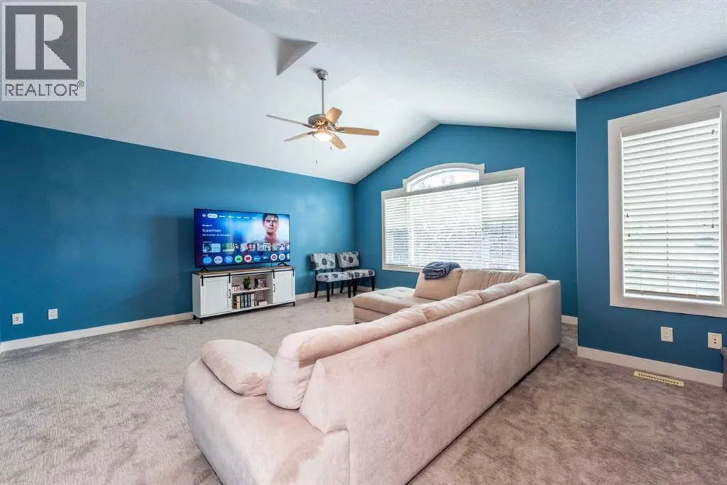 122 Tuscany Glen Place NW
