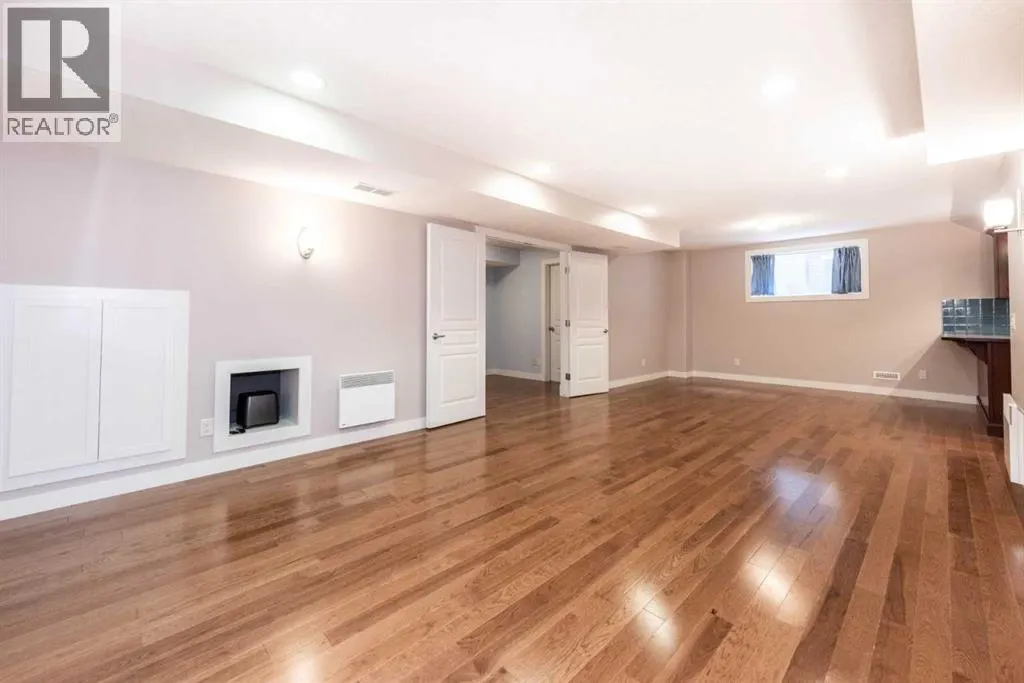 122 Tuscany Glen Place NW