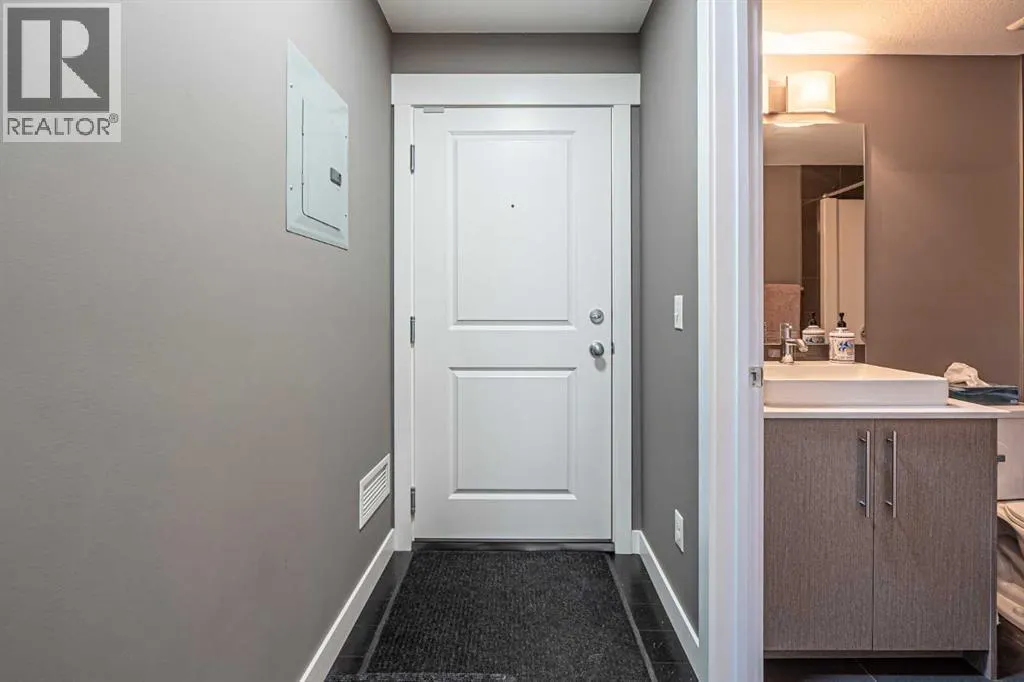 4308, 302 Skyview Ranch Drive NE