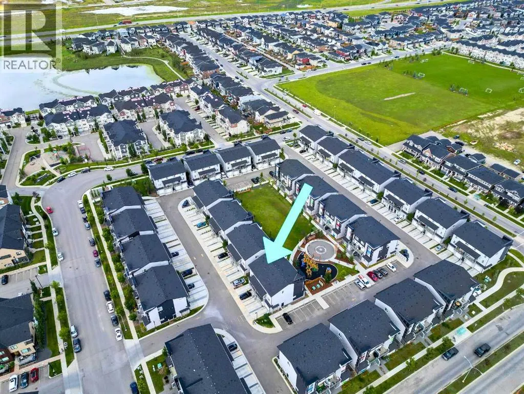 202, 110 Redstone  NE