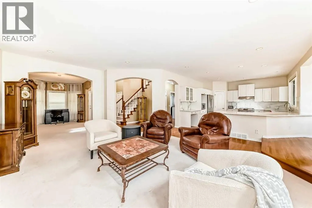 327 Discovery Place SW