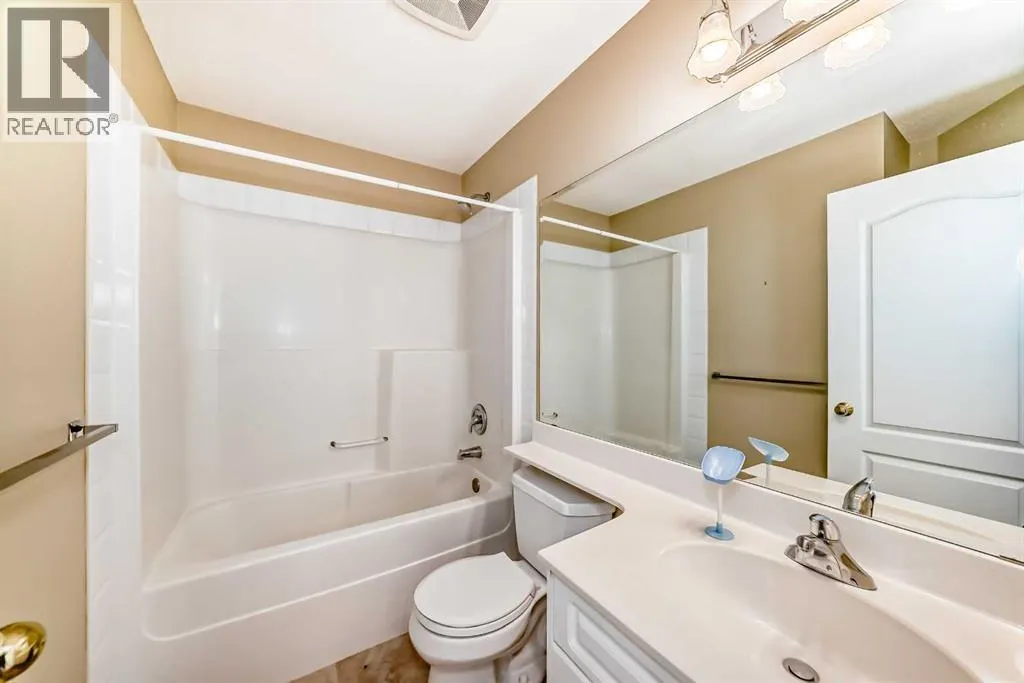 327 Discovery Place SW