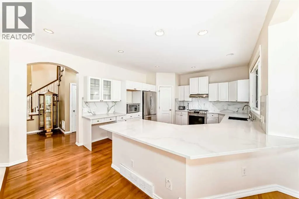 327 Discovery Place SW