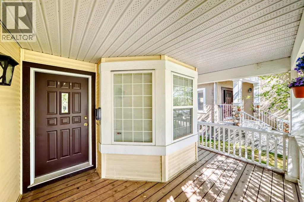 327 Discovery Place SW