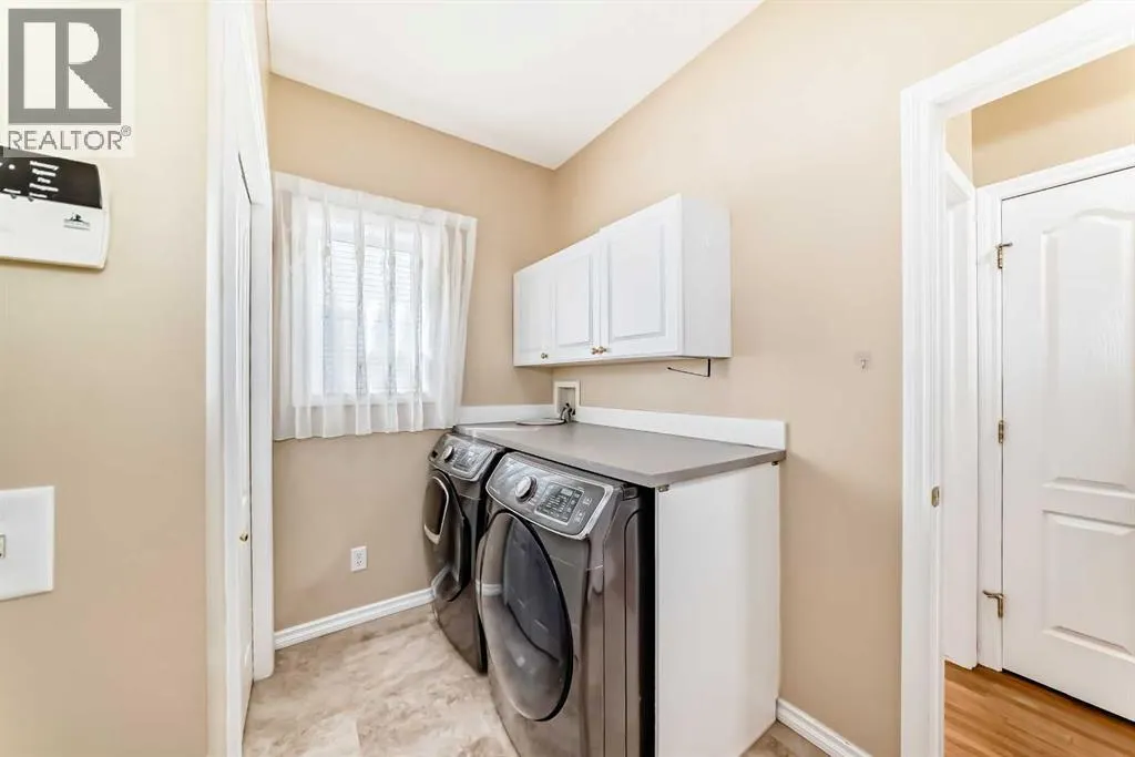 327 Discovery Place SW