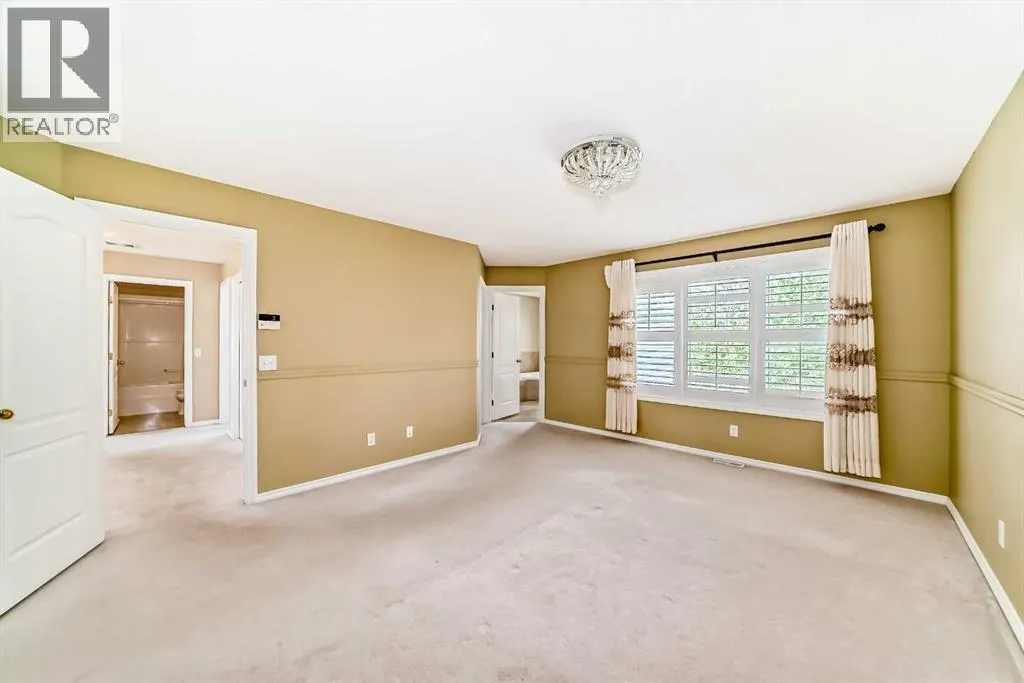 327 Discovery Place SW