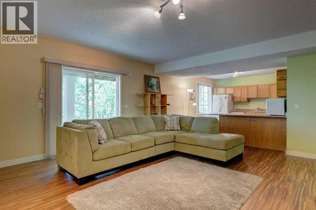 248 Edgevalley Way NW