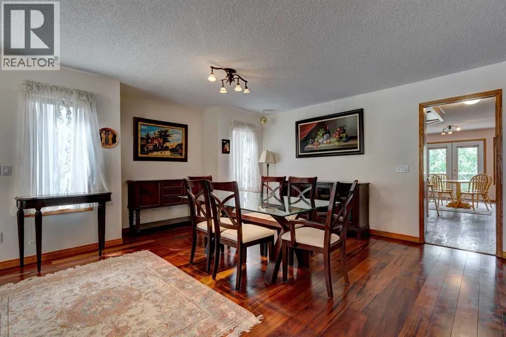 248 Edgevalley Way NW