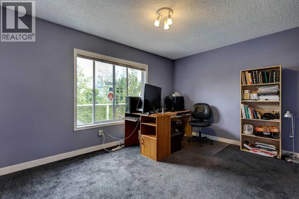 248 Edgevalley Way NW