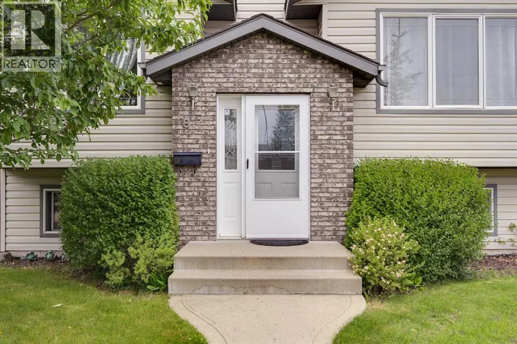 87 Lampard Crescent