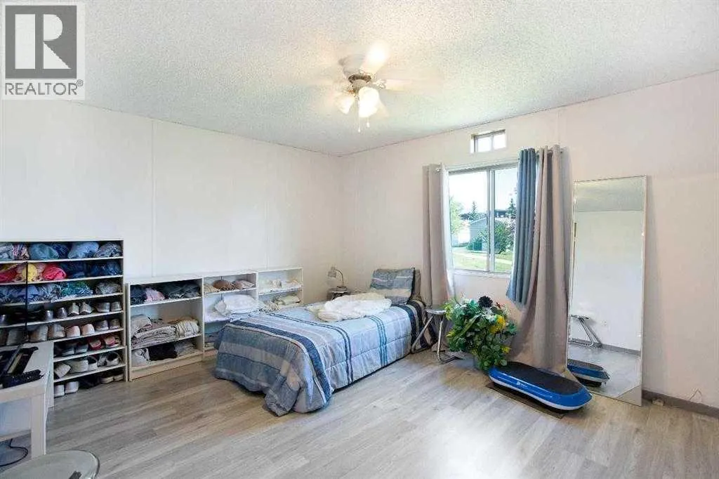 125, 99 Arbour Lake Road NW
