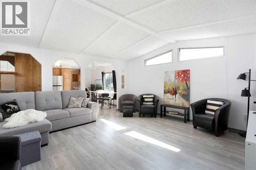 125, 99 Arbour Lake Road NW