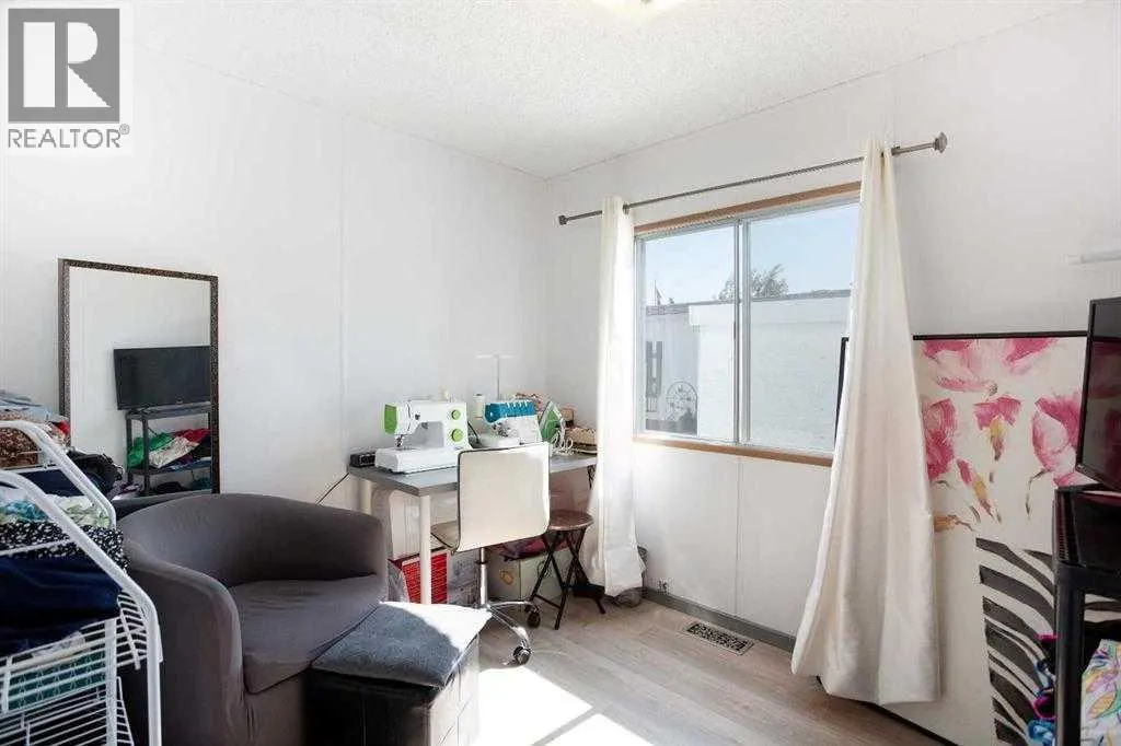 125, 99 Arbour Lake Road NW