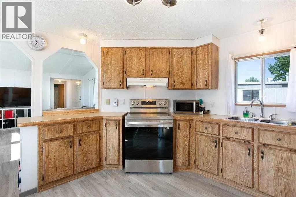 125, 99 Arbour Lake Road NW