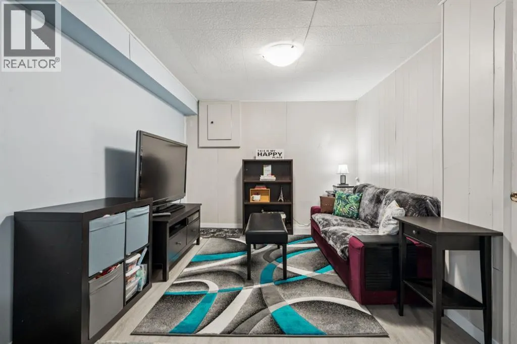 31N, 203 Lynnview Road SE