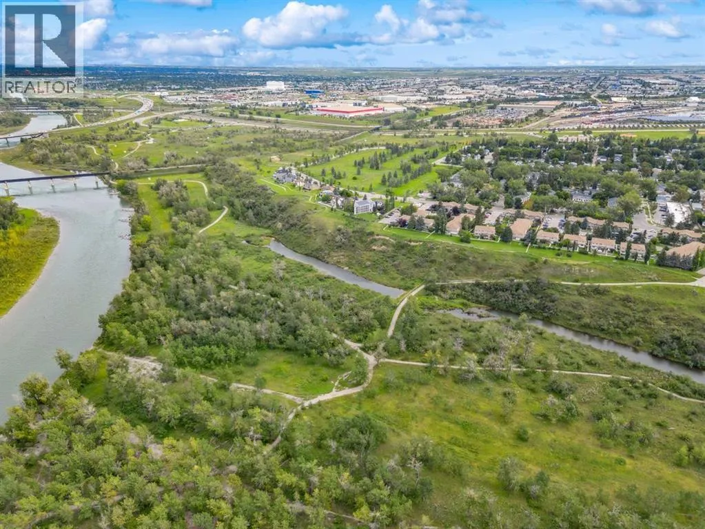 31N, 203 Lynnview Road SE