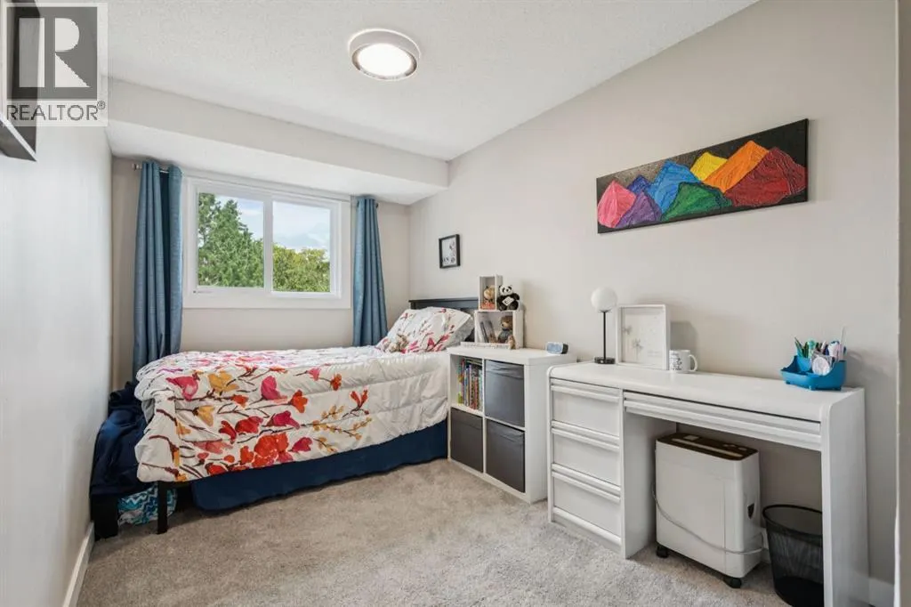 31N, 203 Lynnview Road SE