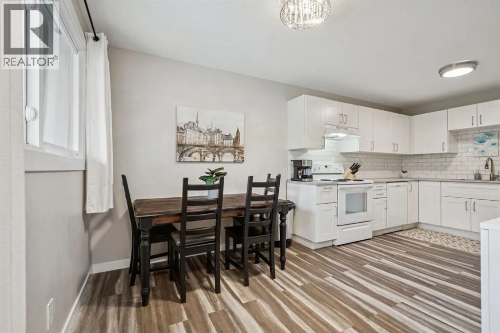 31N, 203 Lynnview Road SE