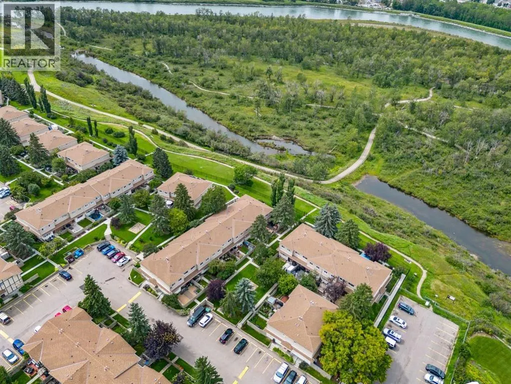 31N, 203 Lynnview Road SE