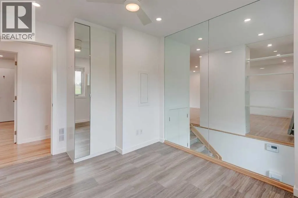 112 Selkirk Drive SW