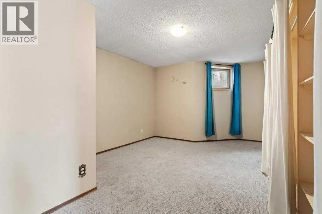 79 Edgeland Road NW