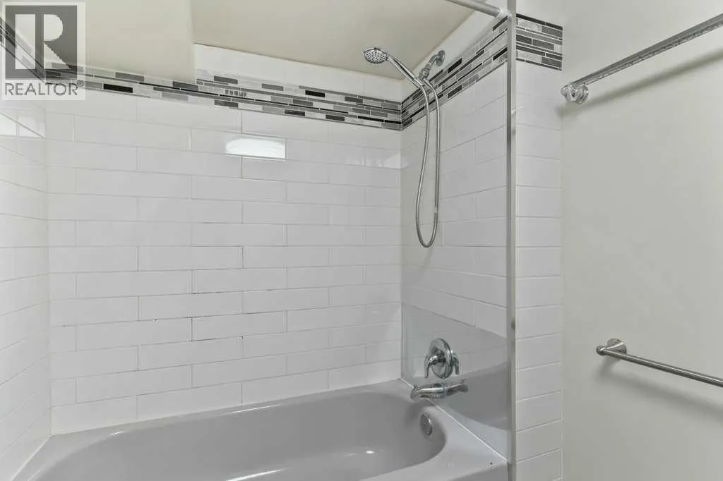 79 Edgeland Road NW
