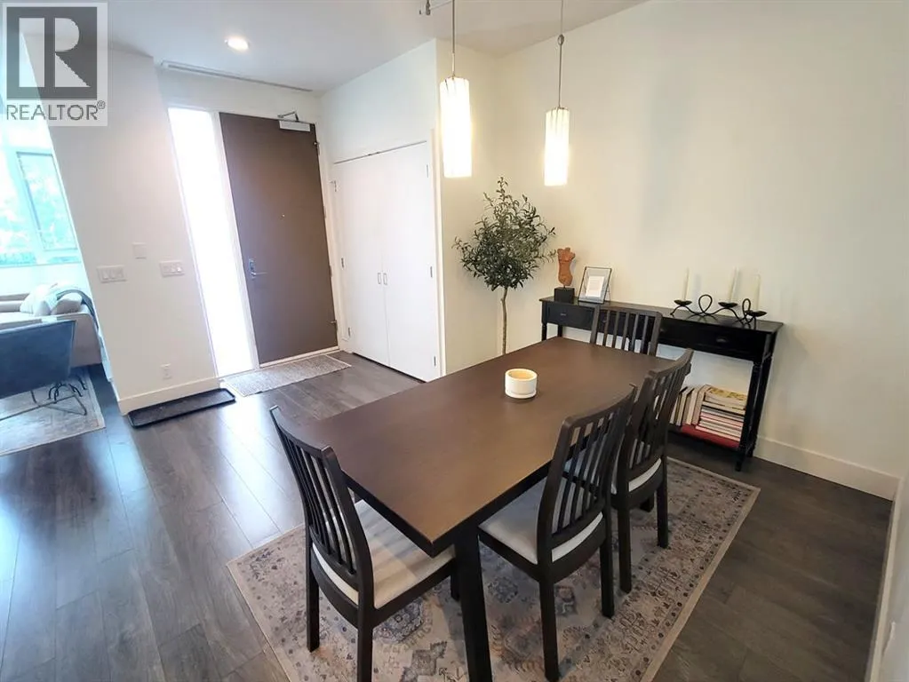 111 Confluence Mews SE
