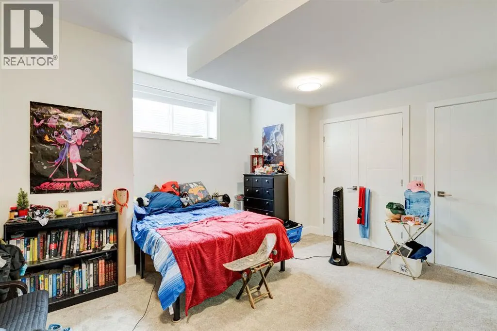 2020, 40 Street Street